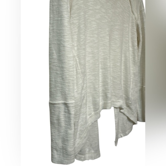 We The Free white split back pullover turtleneck sweater - Picture 4 of 8